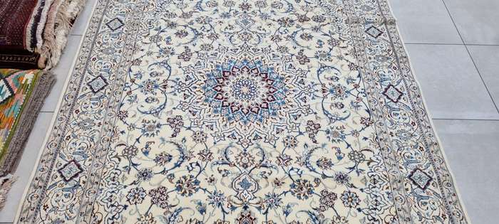 Fine Persian Nain Carpet 313cm x 205cm Hand Knotted
