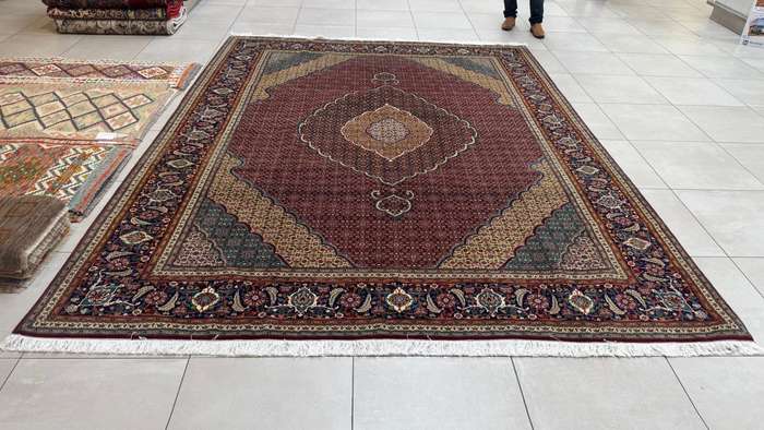Very Fine Persian Tabriz Carpet 369cm x 285cm Hand Knotted
