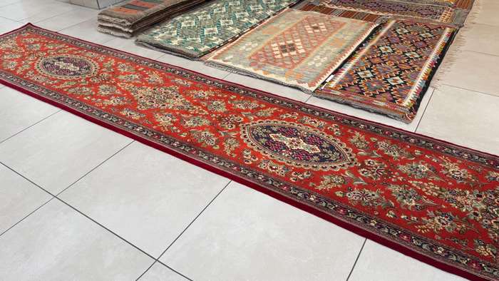 Very Fine Persian Qum Carpet 390cm x 75cm Hand Knotted