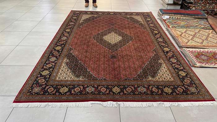 Very Fine Persian Tabriz Carpet 350cm x 250cm Hand Knotted