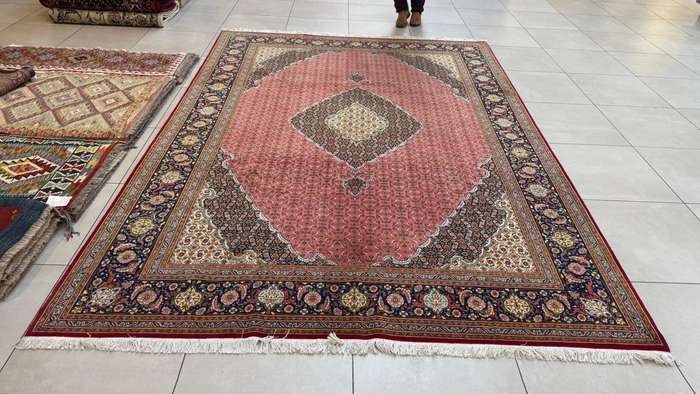 Very Fine Persian Tabriz Carpet 350cm x 250cm Hand Knotted