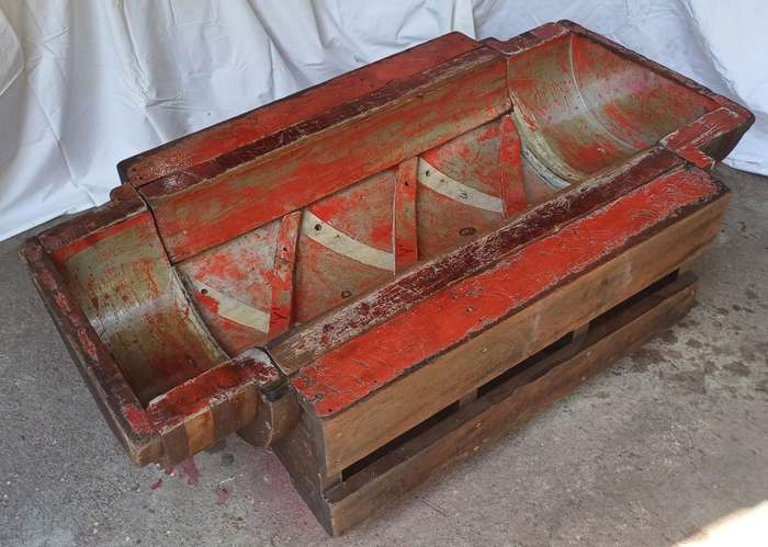 Red Puzzle Coffee Table