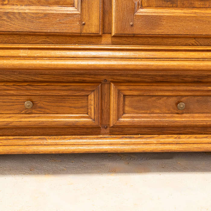 Large Oak Cabinet
