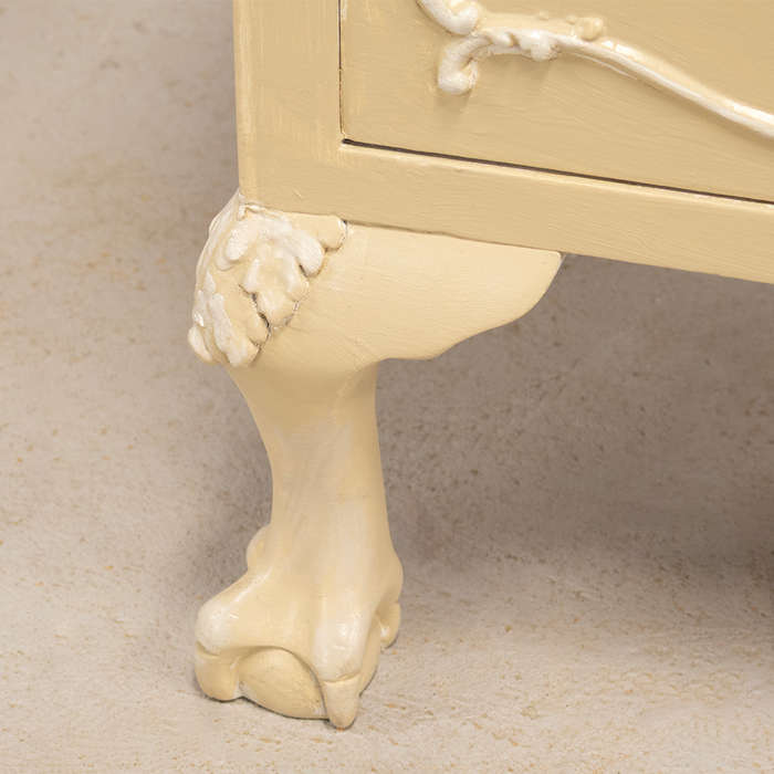 Ball and Claw Pedestal