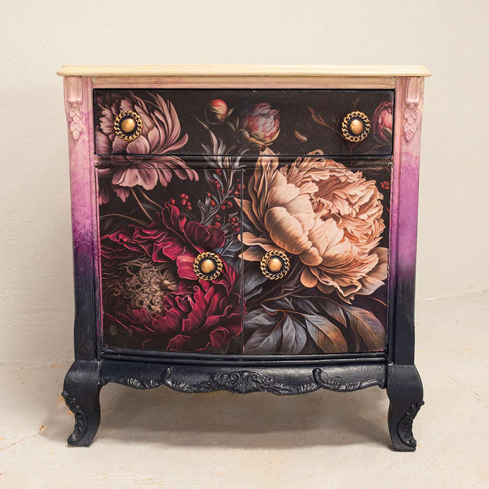 Art in Bloom Pedestals and Headboard