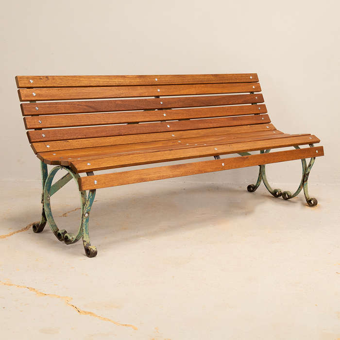 Garden Bench Saligna