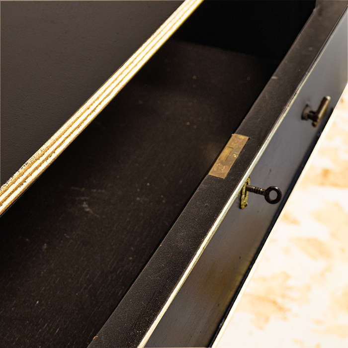 Georgian Style Sideboard Elegance