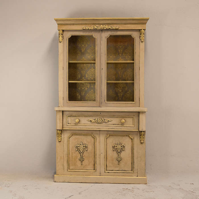 Regal Floral Display Cabinet