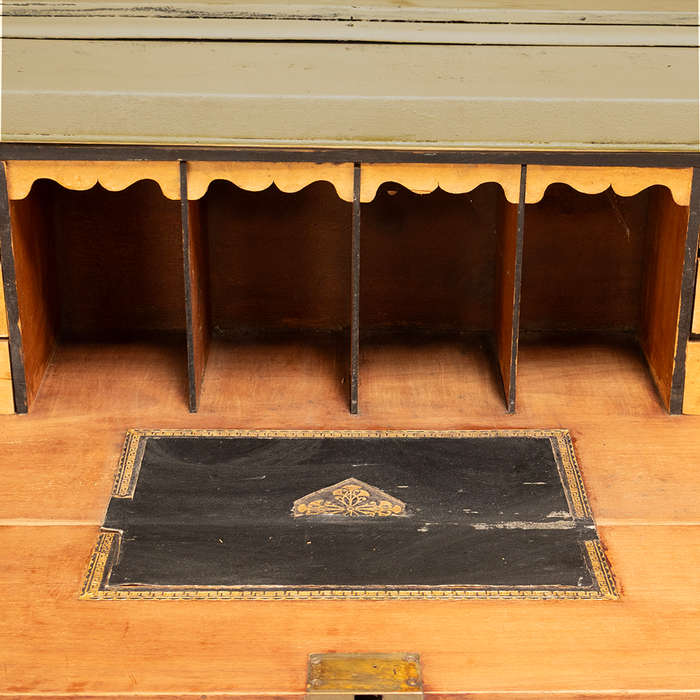Regal Floral Display Cabinet