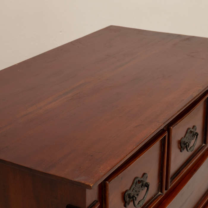 Mahogany Chest of Drawers