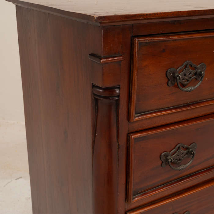 Mahogany Chest of Drawers