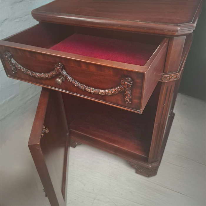 Mahogany Pedestals