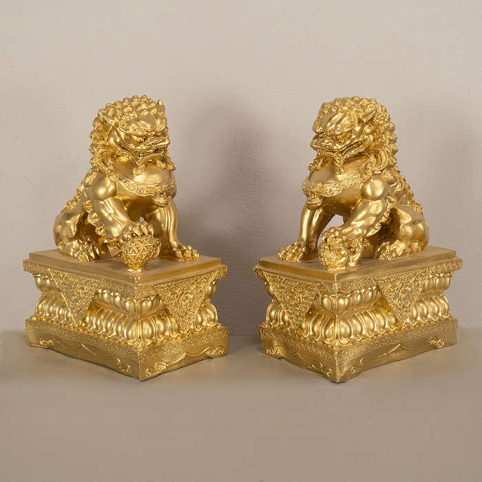 Foo Dogs