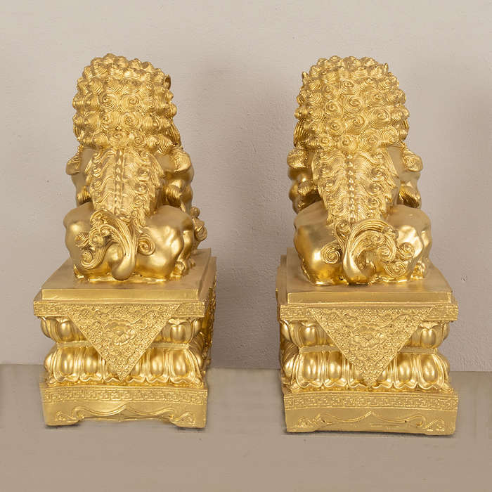 Foo Dogs