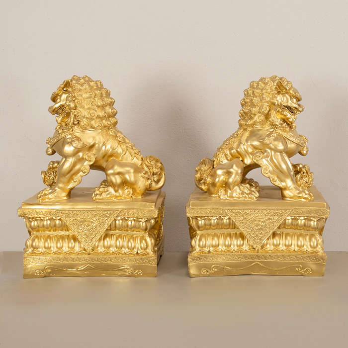 Foo Dogs