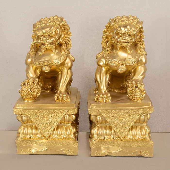 Foo Dogs