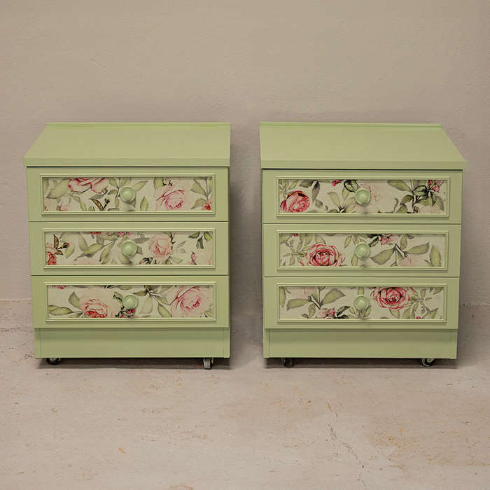 Pedestals on Wheels