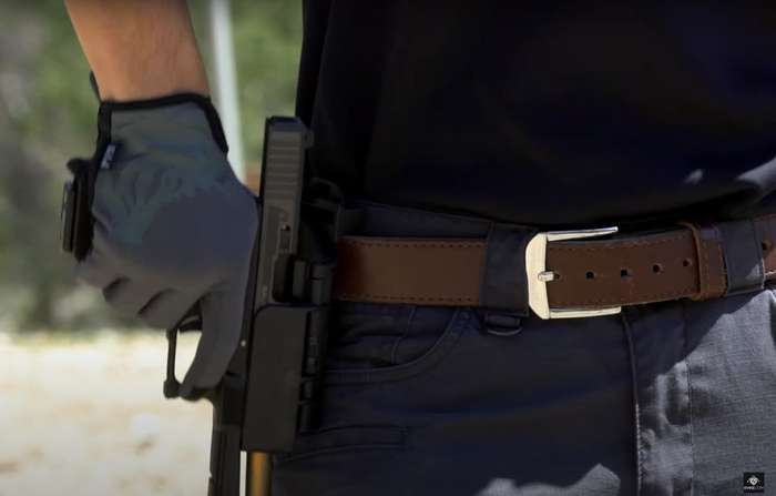 Tactical Right Hand Clocking Waist Belt Holster for Glock 17, 19, 22