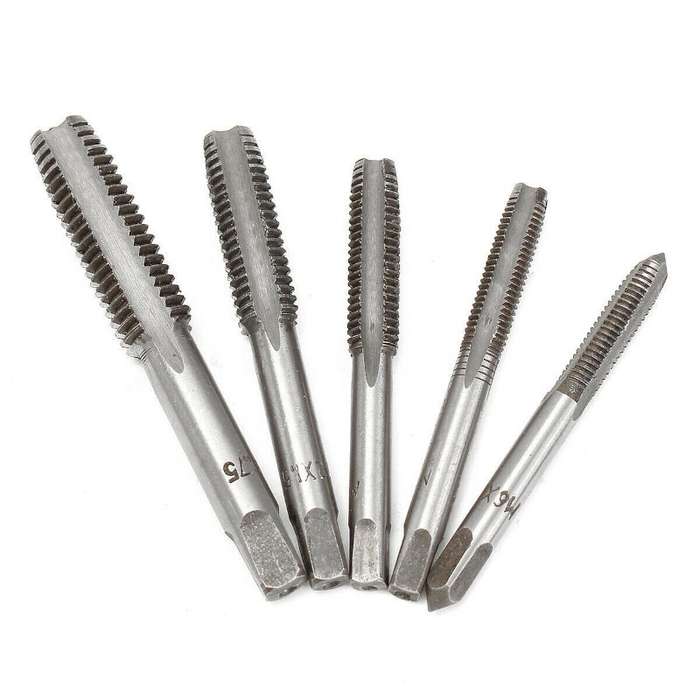 12 Piece Tap and Die Set