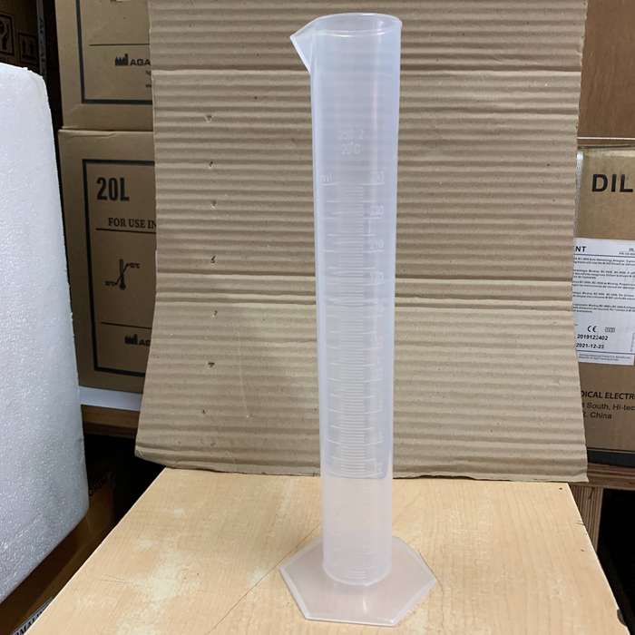 Measuring Cylinder Plastic