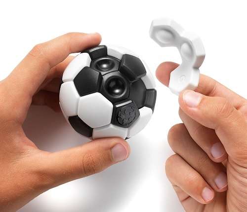 SMART GAMES - PLUG AND PLAY BALL