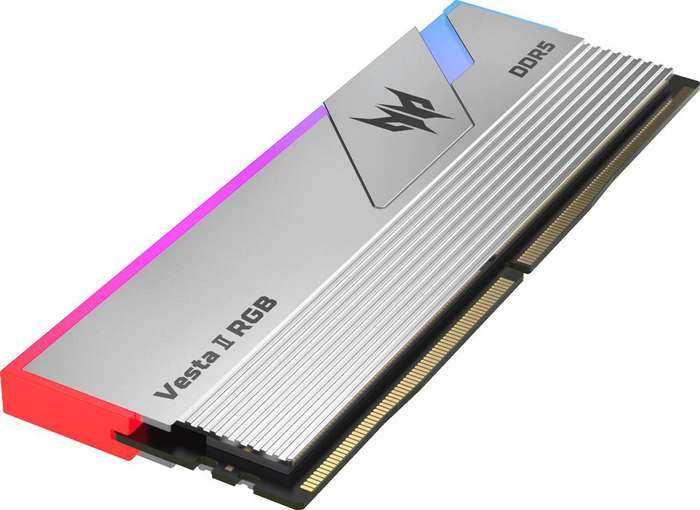 Acer-Predator Predator Vesta2 32Gb Pc5 6800 Silver Memory
