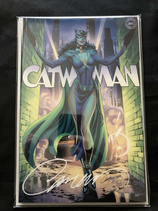 Catwoman 80th Anniversary #1 (2020) J. Scott Campbell Variant G Signed w/ COA