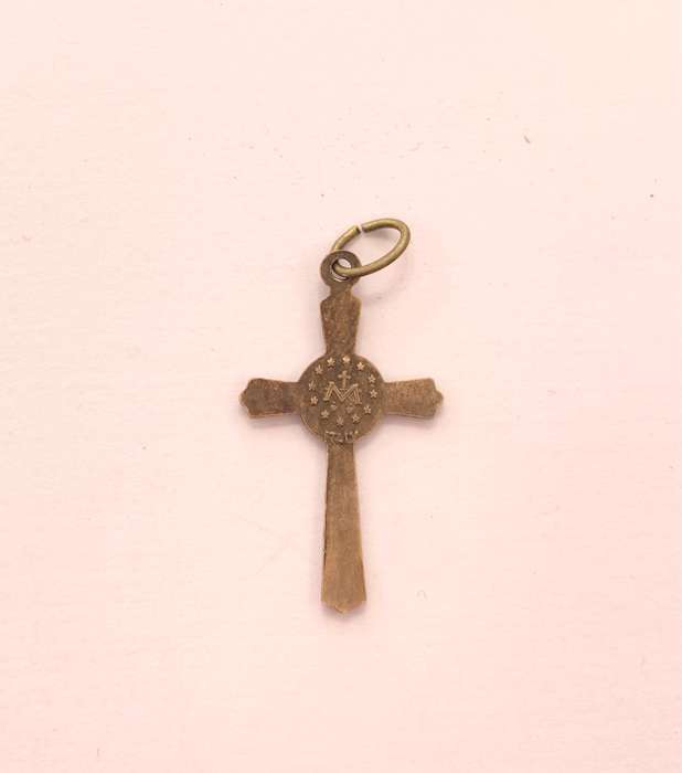 Pendant - Fluted Cross With Blue Insert Of Mother Mary and 12 Stars at Centre. Mary Symbol. Silve...