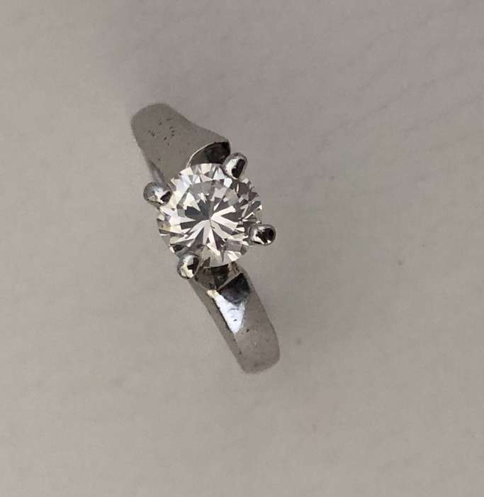 Ring - 925 Silver Engagement Band With White Stone In Claw Setting, Off-Centre Band #ML544