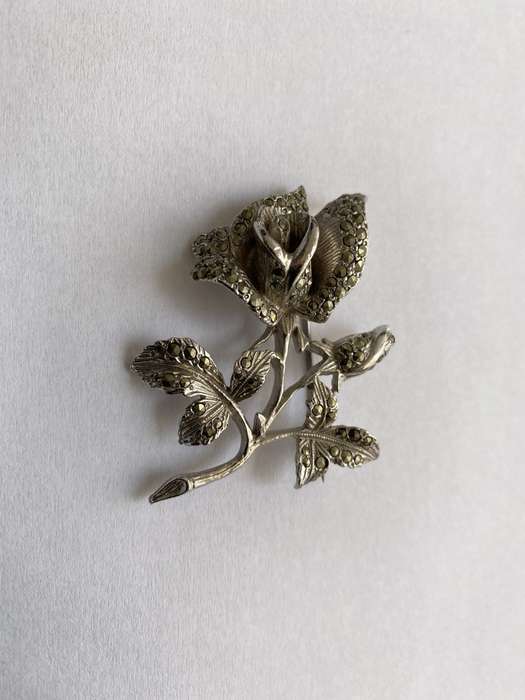 Brooch - Rose Design With Marcasite. Silver Plated #ML648