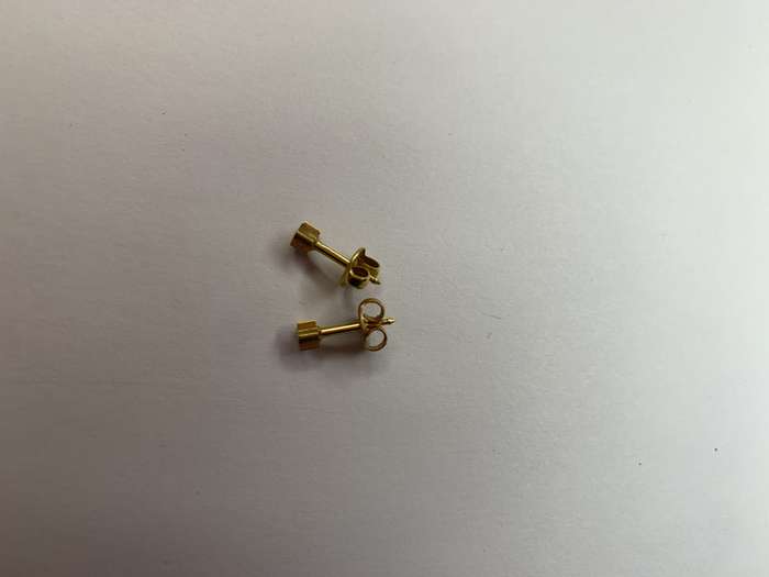 Gold Tone Star Shaped Stud Earrings #ML717 | Dimensions: 13mm x 4mm