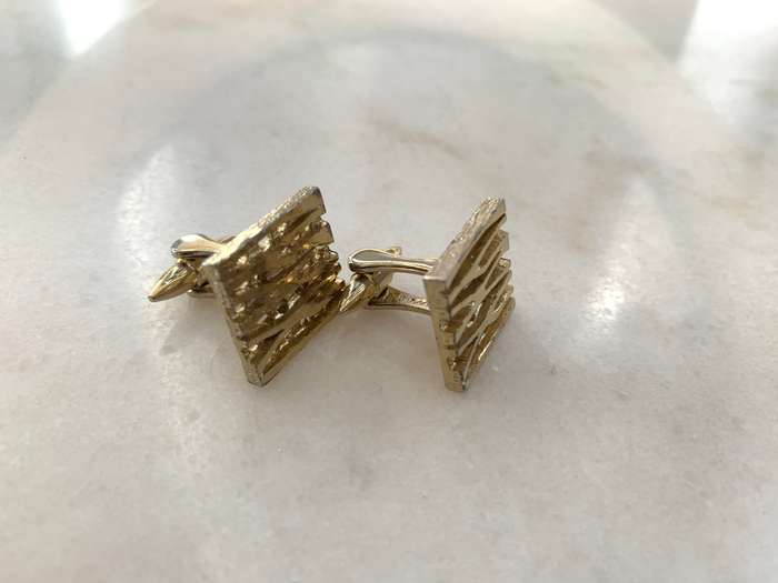 Cufflinks - Patterned Lines. Gold Colour #ML944