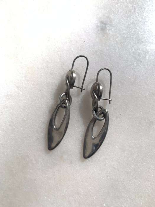Earrings - Silver Drop and Dangle Irregular Oval Shapes With Oval Cutout #ML973 R395.00 | Dimensi...