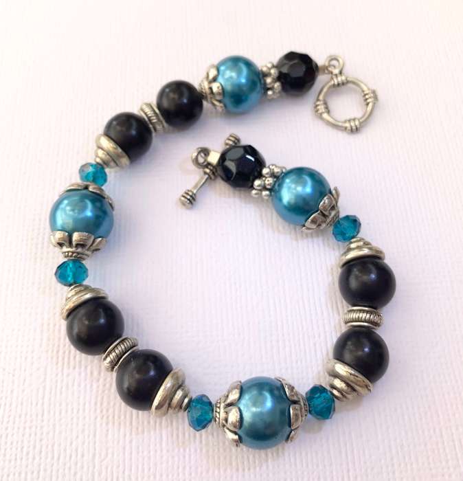 Bracelet - Round Bright Blue, Black & Silver Beads & Pieces On Wire With Silver Colour Clasp #ML1...