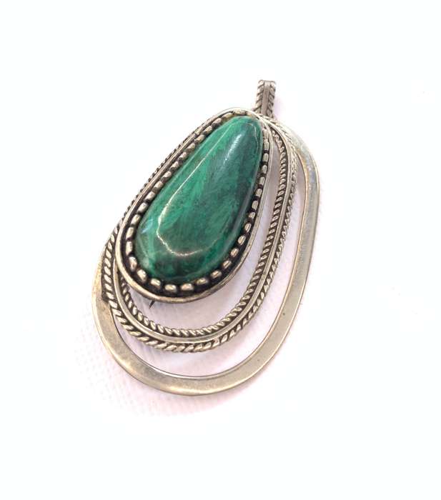 Brooch - Oval Green Stone Surrounded By Silver Oval Cutouts. Silver Coloured #ML1056 R495.00 | Di...