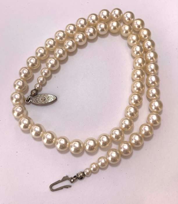 Necklace - Pearly Style Beads With Silver Colour Clasp #ML1069 R195.00 | Dimensions: 470mm L