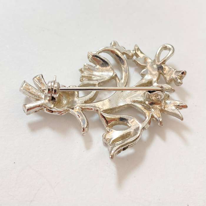 Brooch - Vintage Marcasite with Flowers and Leaves #ML1221 | Dimensions: 45mm x 35mm
