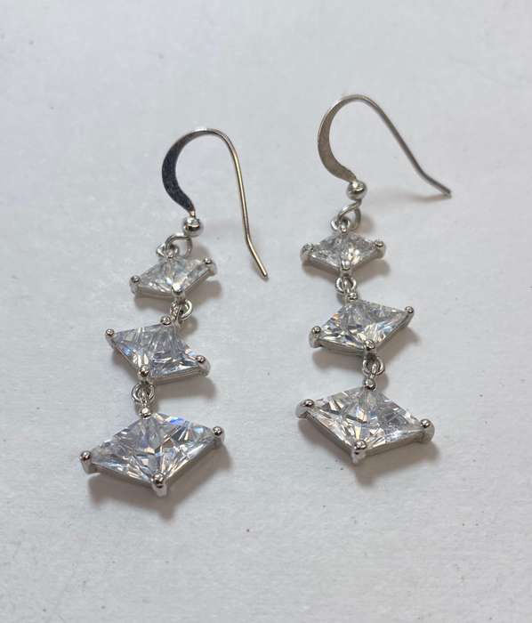 Earrings - Triple Diamond Shaped Diamante Drops. Silver Colour#ML1252 R395.00 | Dimensions: 42mm L