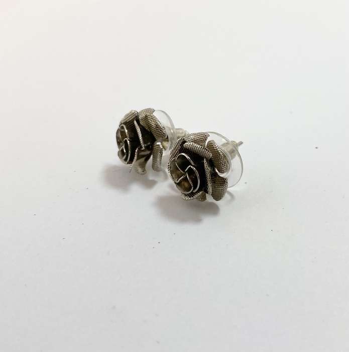 Earrings - Mesh Rose Studs. SIlver Colour ML1285 R150.00 | Dimensions: 13mm D