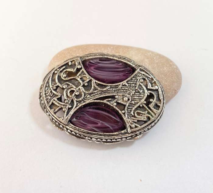 Brooch - Purple agate Stone & Detail. Silver Colour