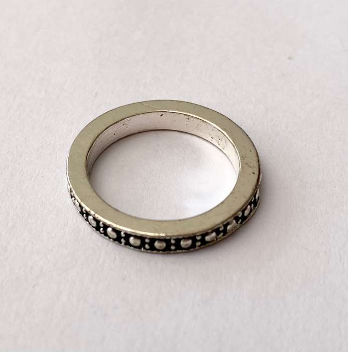 Ring - Silver With Black Enamel Inset and Silver Dots #ML1446