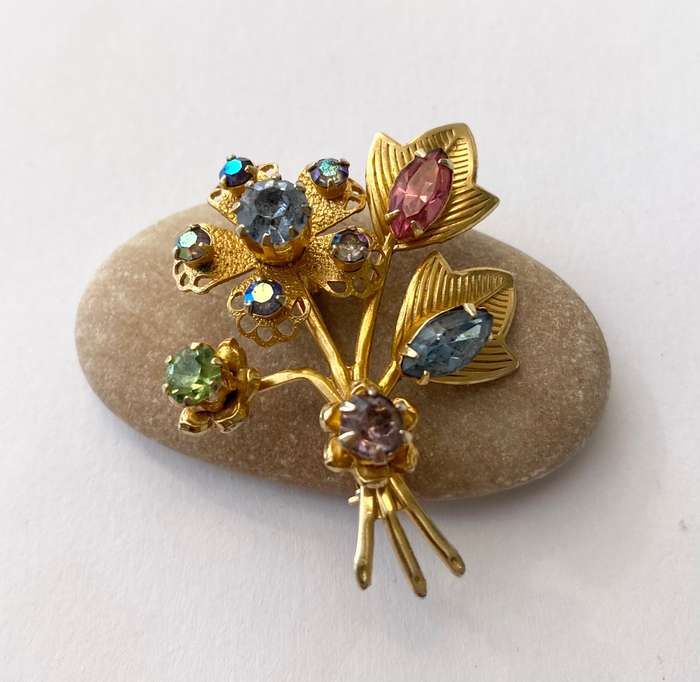 Brooch - Bouquet With Coloured Beads. Gold Colour #ML1533