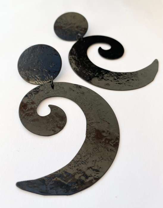 Earrings - 1960s Pop Art Drop and Dangle for Pierced Ears. Metal Black Colour #ML1646
