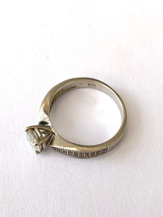 Ring - 925 Sterling Silver Band With Centre White Stone and Smaller White Stones on Either Side #...