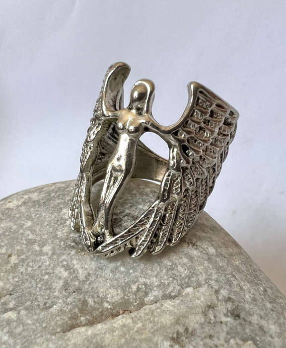 Ring - Silver Tone Mens Angel Design with Wings Size Q ML1748
