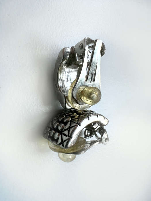 Earrings - Small Vintage Huggie Design. Clip Ons ML1909
