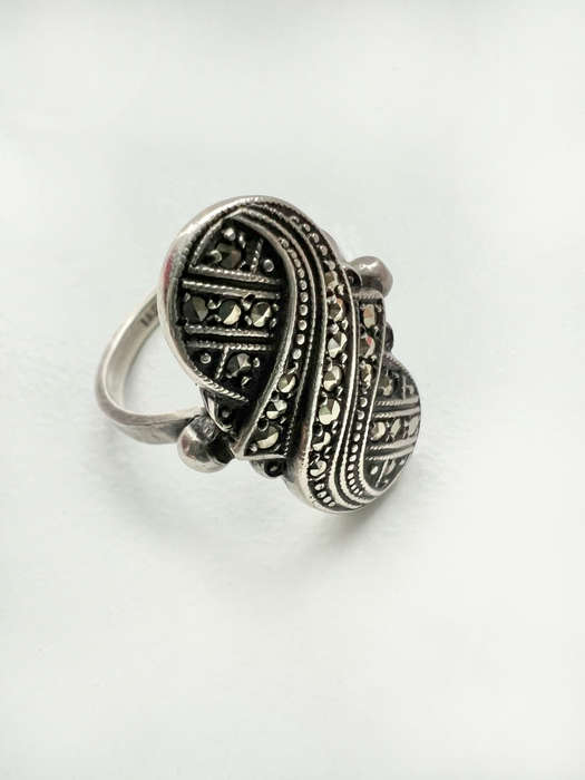 Ring - Swirl Ring. Stamped Silver. Marquisite - Art Deco Style ML1894