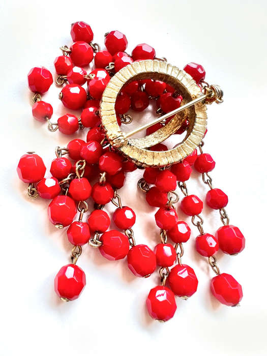 Brooch - Vintage Gold Tone, Circle Chandelier with Dangles ML1917