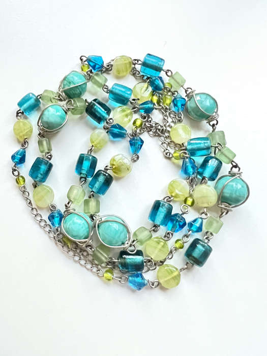 Necklace - Vintage MultiColour Irregular Shape Glam Beads with Silver Tone Chain in between Sets ...