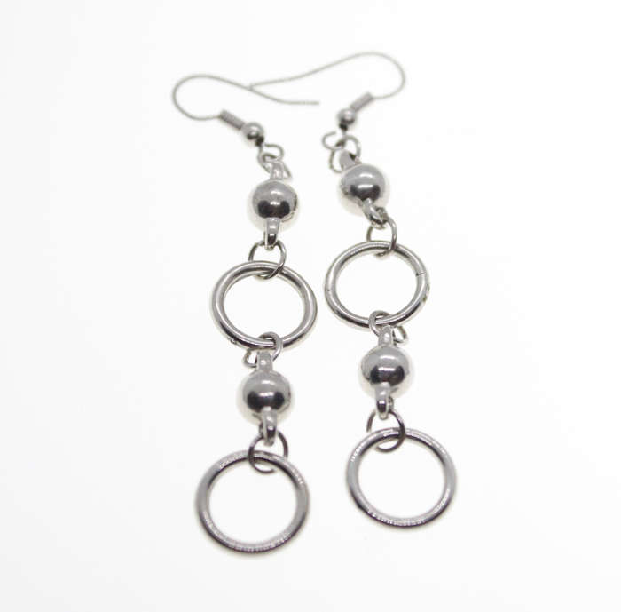 Earrings - Vintage Long Drop Circular Hanging Earrings Silver Tone - ML2445